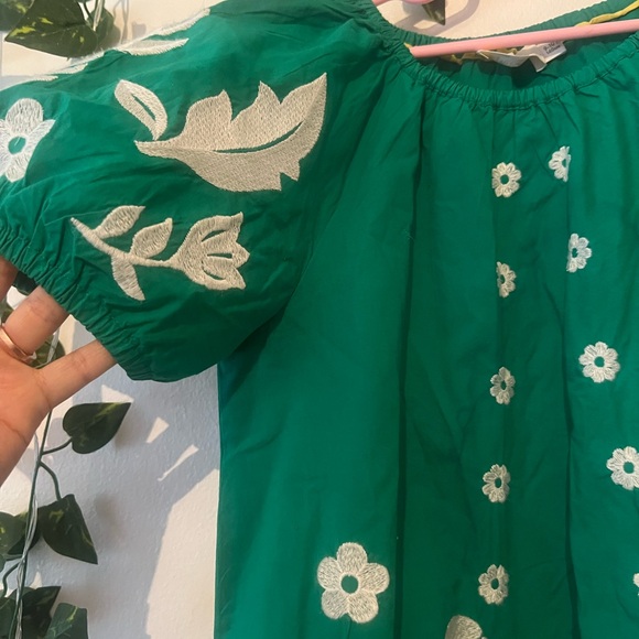 Mini Boden Green Parrot Embroidered Dress - Picture 7 of 9